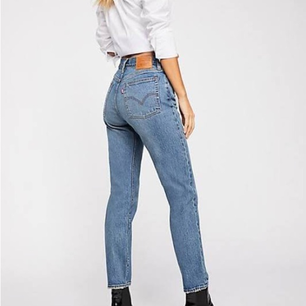 Levi’s wedgie button fly jeans